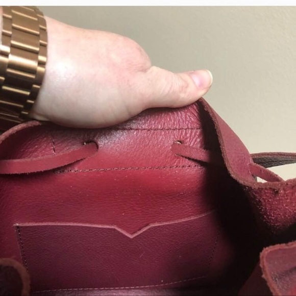 J CREW Downing Bucket Bag EUC Deep Garnet - Picture 4 of 8